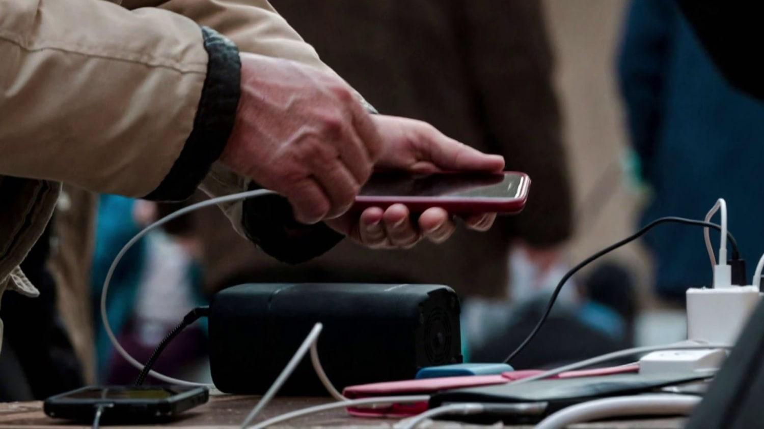 Beware of "Juice Jacking" FBI Warns Against Public Phone Charging Stations